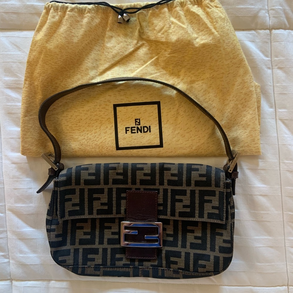 Vintage Fendi Zucca Baguette